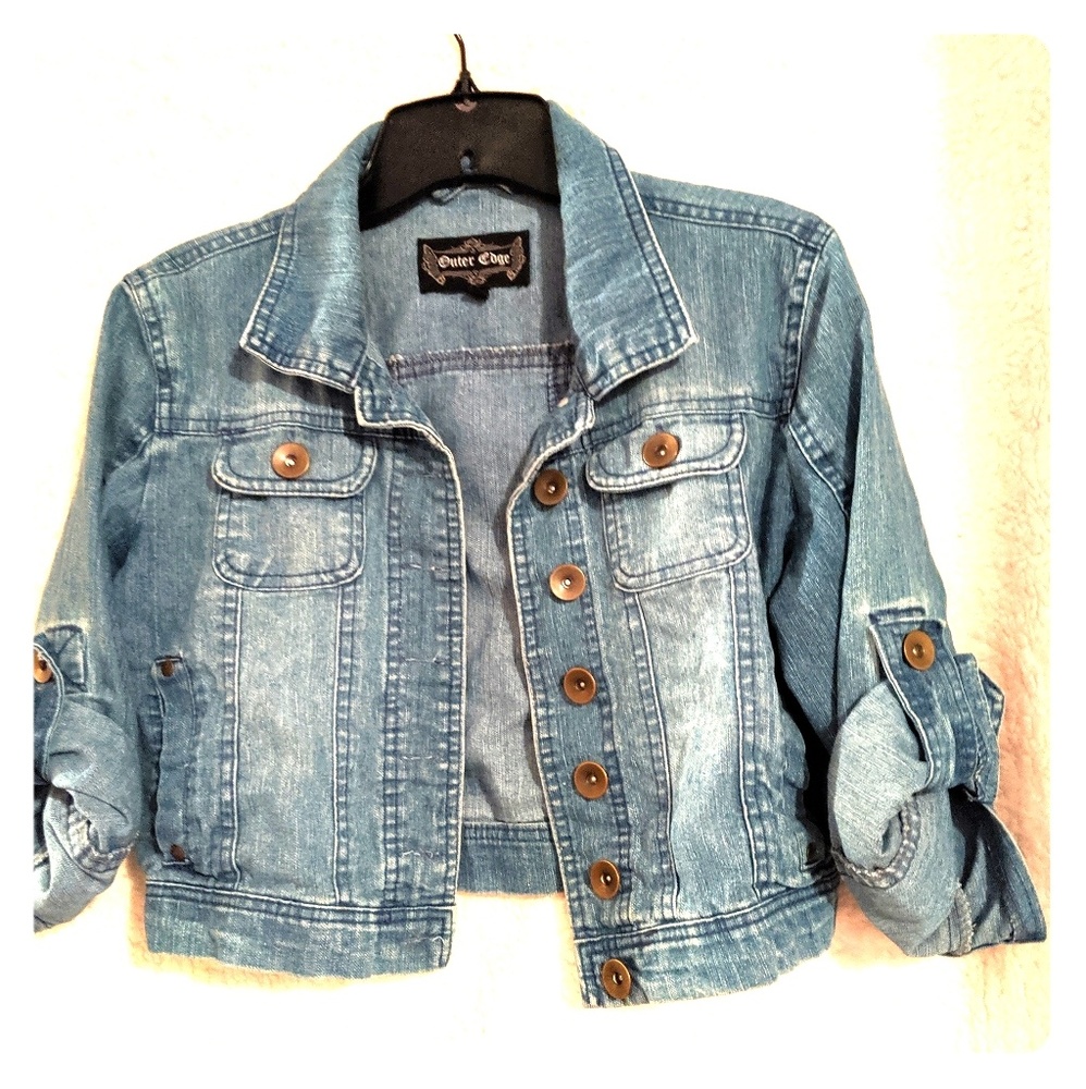 Cropped quarter sleeve Jean jacket